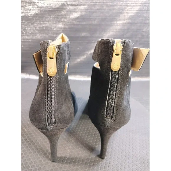 ADRIENNE VITTADINI SIZE 9.5 AV-GAIL BLACK BACK ZIP T-STRAP SEUDE PUMP - Picture 3 of 12